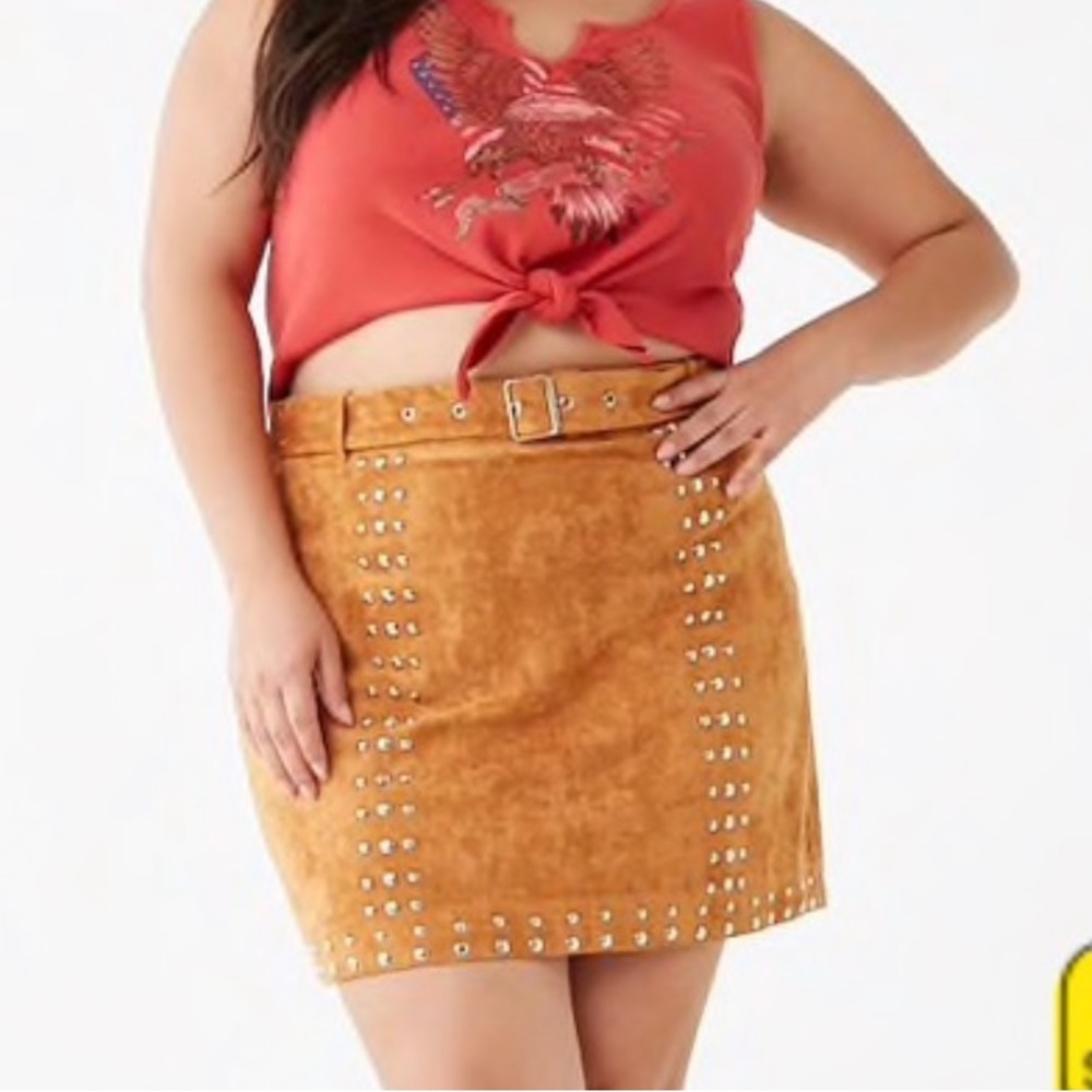 🆕 SALE!! Camel Suede Studded Mini Skirt 2X & 3X